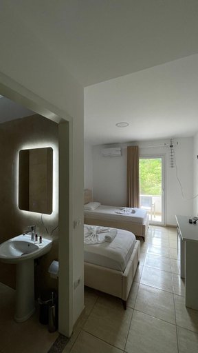 Bedroom 2, Hotel Skura, Librazhdit