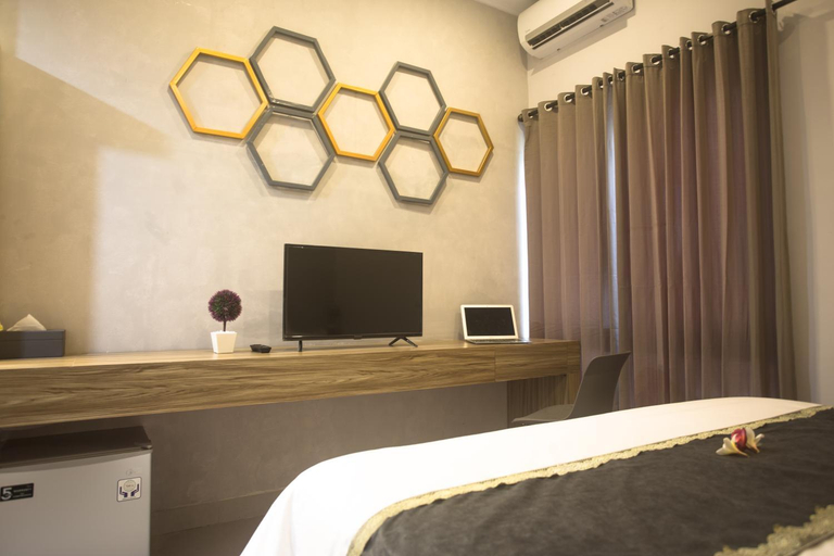Bedroom 16