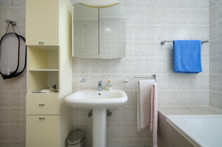 Bathroom 2, Apartments Josipa, Poreč