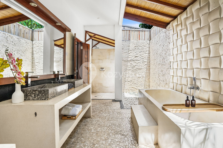 Bathroom 5, Jaya Villa by Kozystay, Badung