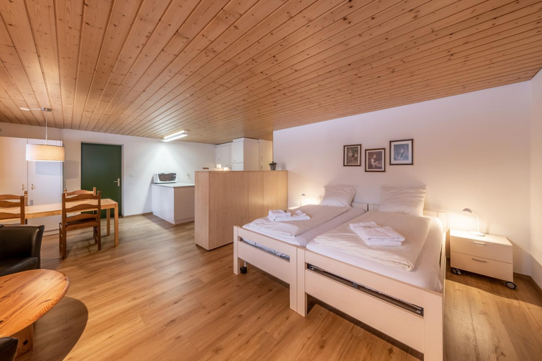 Others 5, Quadernpark-Apartments, Sarganserland
