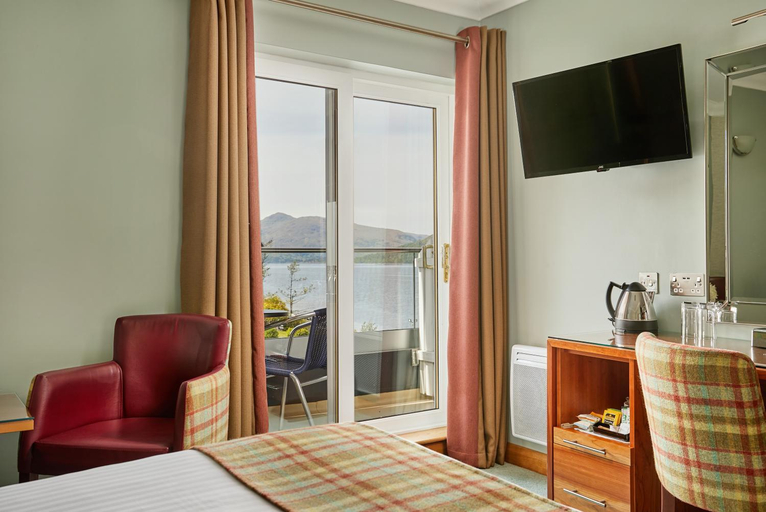 Bedroom 3, Clan MacDuff Hotel, Highland