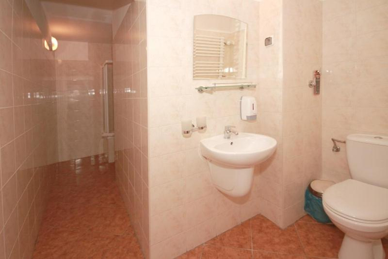 Bathroom 4, Na Skarpie, Olsztyn