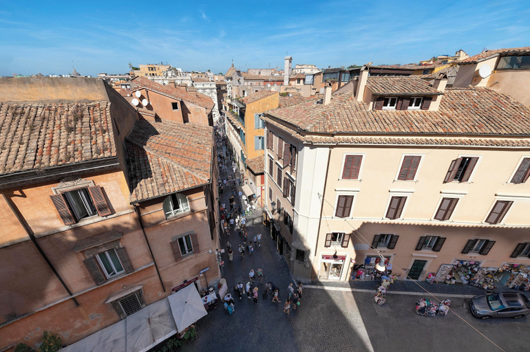 Exterior & Views 2, SJR Luxury Apartment Trevi Fountain, Roma