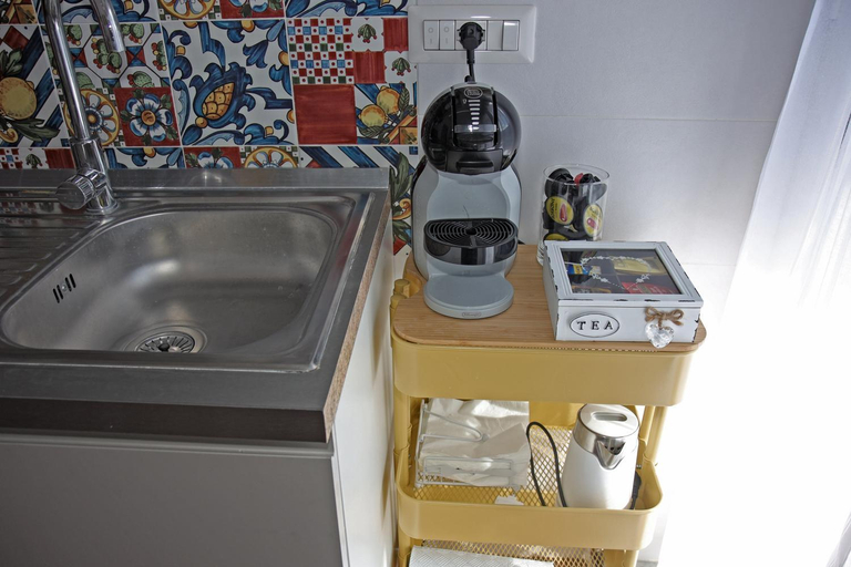 Others 4, Casa Graziosa, Napoli