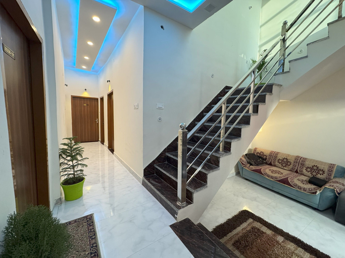 Others 1, It's Braj Raj Home Stay, Mathura
