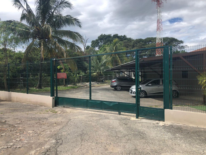 Others 3, Apartamentos H Gonzalez. Wifi A/C free parking, Alajuela