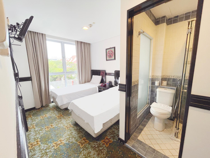 Bedroom 8