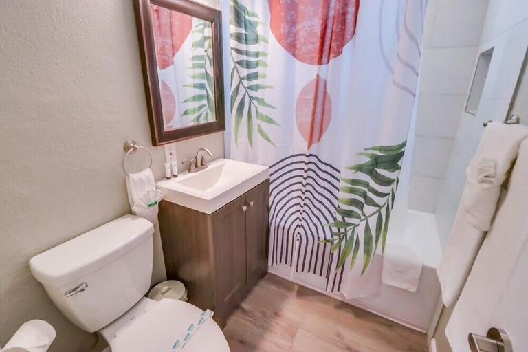 Bathroom 3, Casa Azul Lower, San Diego