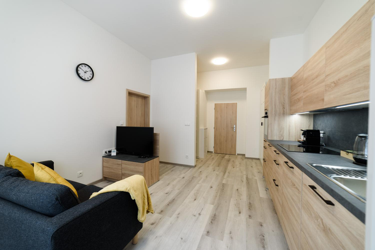 Others 2, New apartments near Dancing house, Praha 5