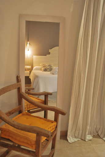 Bedroom 3, PETIT HOTEL ALGAIDA, Baleares