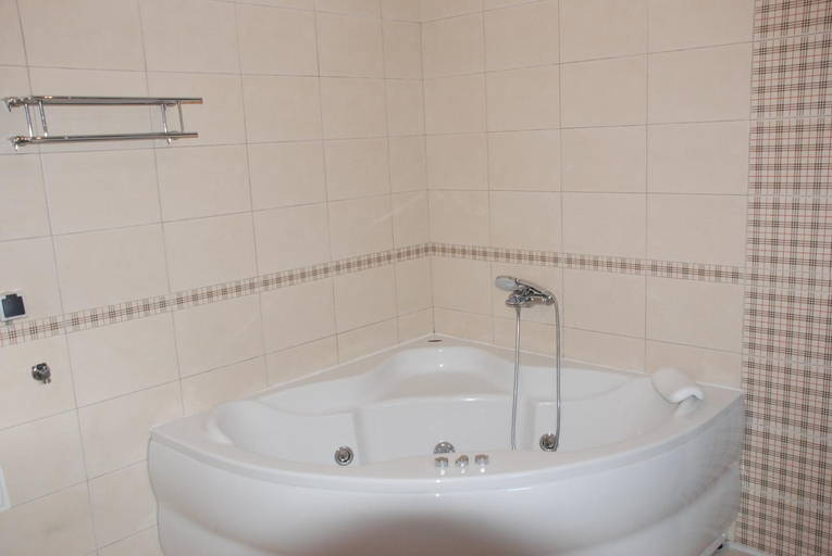 Bathroom 2, Franstal Apartments, Belgrade
