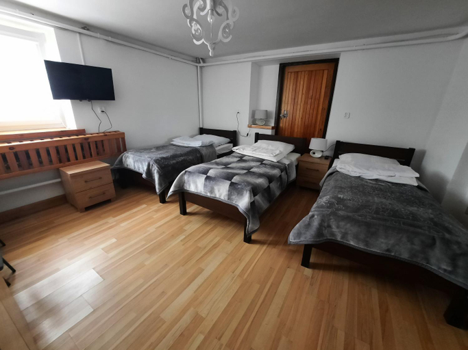 Bedroom 8