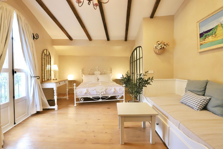 Bedroom 16
