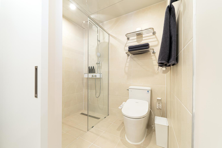 Bathroom 6