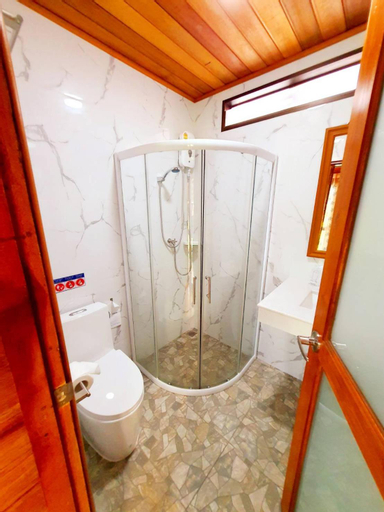 Areeya phubeach resort wooden house Coliving Coworking, Mueang Krabi