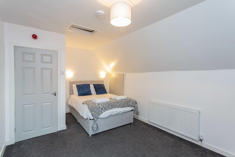 Others 2, Cherry Property - Blueberry Suite, Blackpool