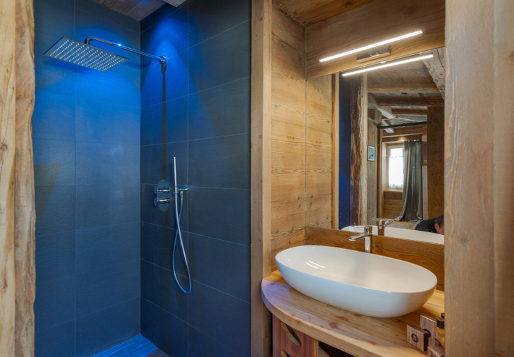Others 5, John Luxury Suites, Trento
