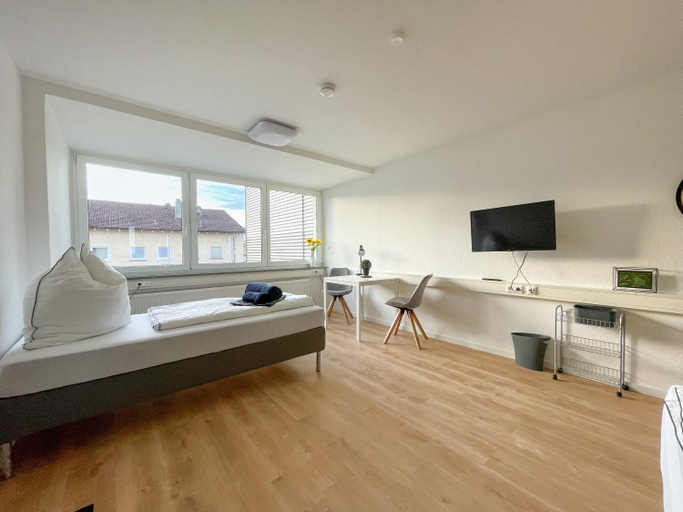 Others 4, Hegau Boardinghouse, Konstanz