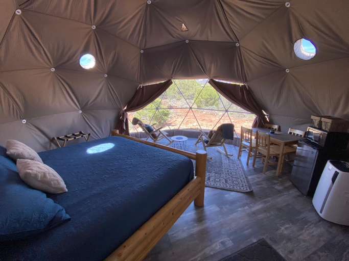 Others 4, Blue Mountain Domes - The WOW Experience, San Juan