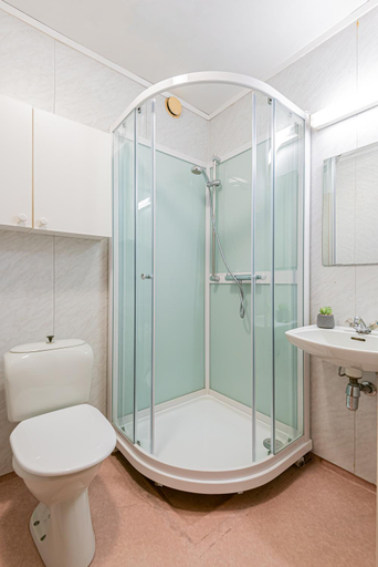 Bathroom 2, Hald Bed and Breakfast, Mandal