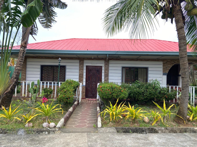 Angela's Pool Resort, Puerto Princesa City