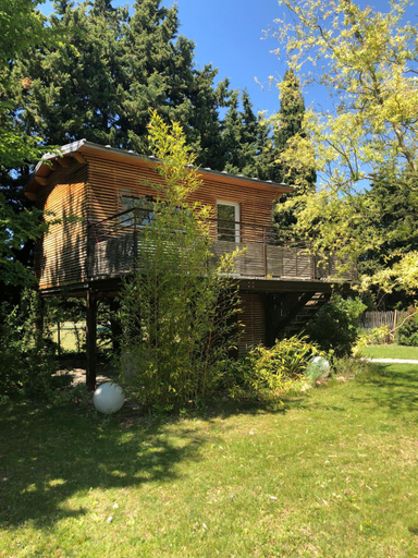 Others 3, Les cabanes de Vallis Clausa, Vaucluse