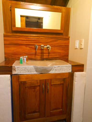 Bathroom 4, Hotel Pepen, San Cristóbal de las Casas