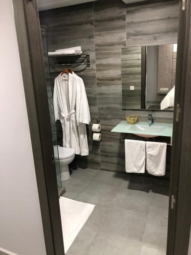 Bathroom, BA TOURS, Nador