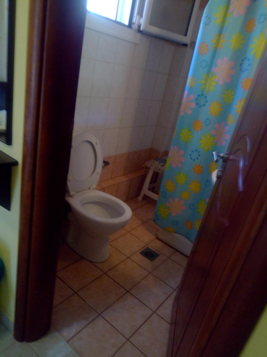 Bathroom 4, Ellis Studios, Ionian Islands