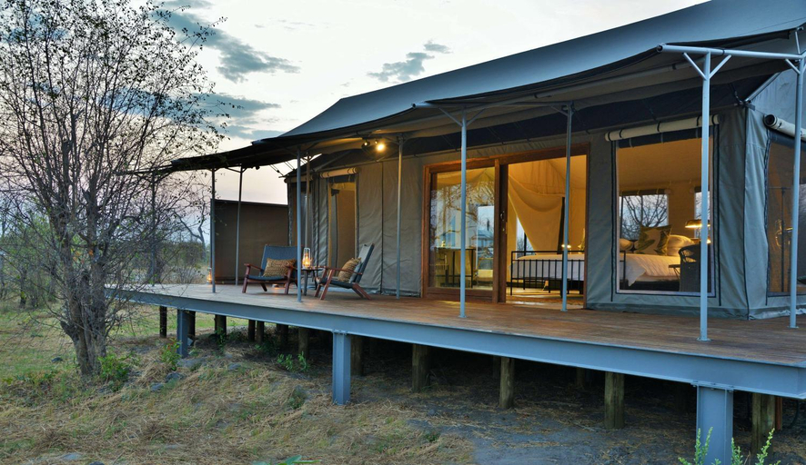 Others 3, Nogatsaa Pans Lodge, Chobe