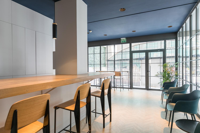Food & Drinks 5, Feelathome Waldorf Suites Apartments, Madrid