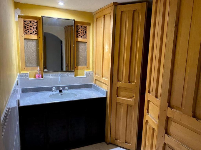 Bathroom 5, Hotel Niza Colonial, Santafé de Bogotá