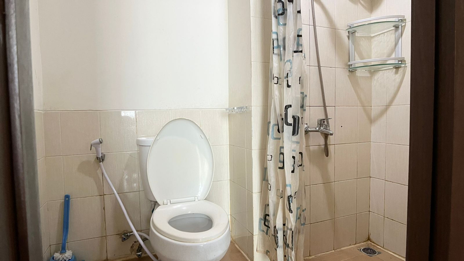 Bathroom 6
