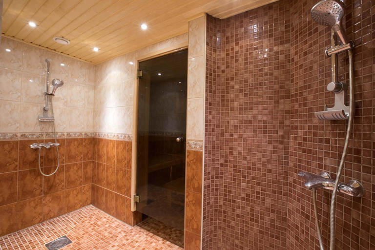 Bathroom 4, Villa Ranta, Lapland