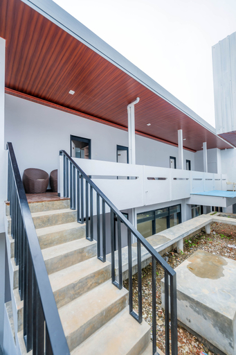 Exterior & Views 4, Elge Hotel and Villa Sarangan, Magetan