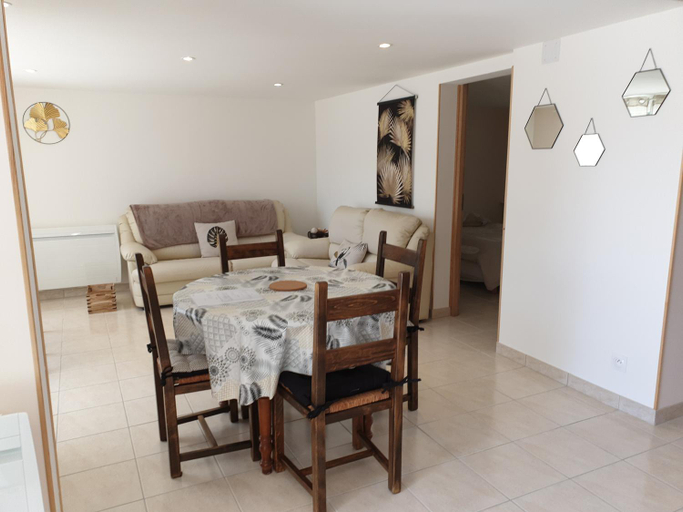 Dining Room 2