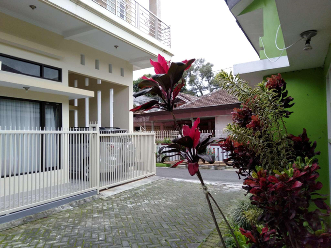 VILA FARABELA BATU 2 kamar, Malang