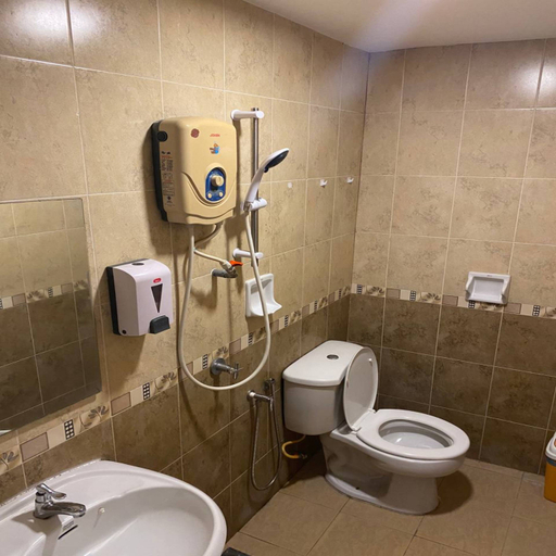 Bathroom 5, Hotel Harbour Inn, Klang