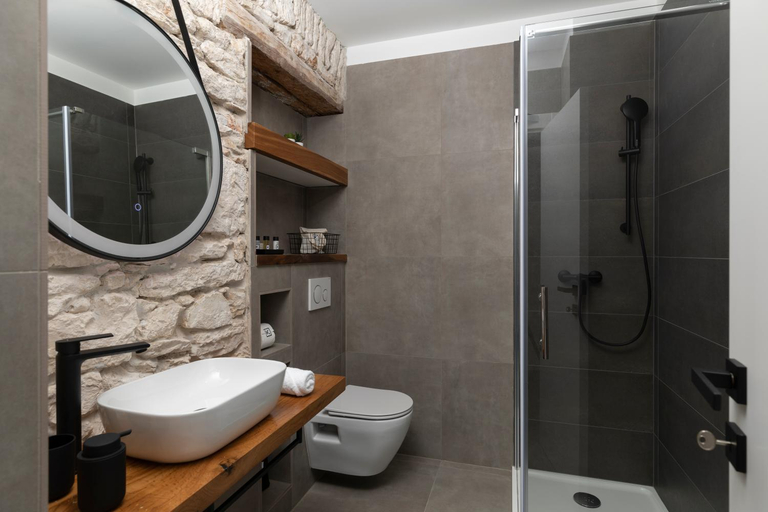 Others 4, K-apartments, Pula