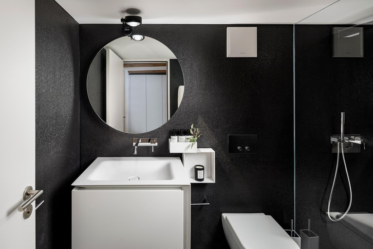 Bathroom 3, La Colombe Boutique Hotel, Zug