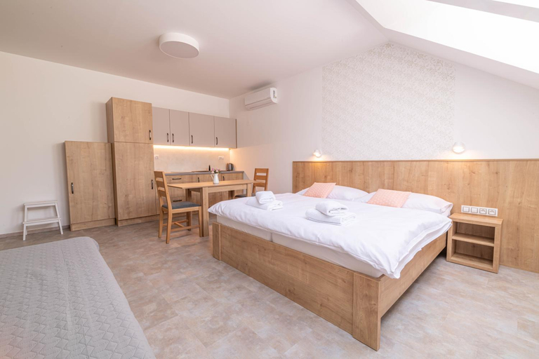 Others 2, Apartmany Vinarstvi Sebesta, Břeclav