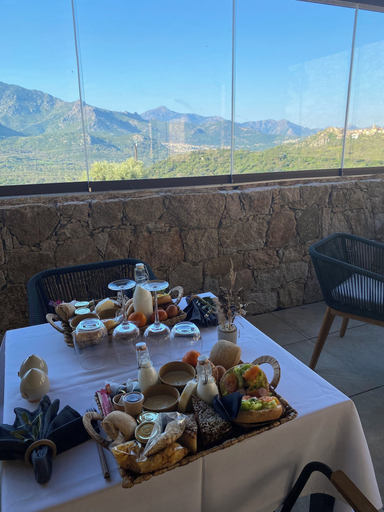 Food & Drinks 5, La Manufacture D'oriano, Haute-Corse