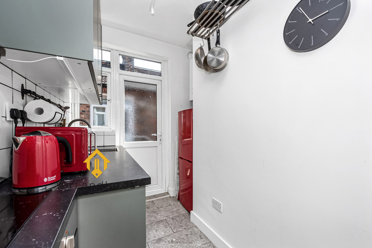 Others 2, Unique 2 bedroom Flat in Heart of Walthamstow, London