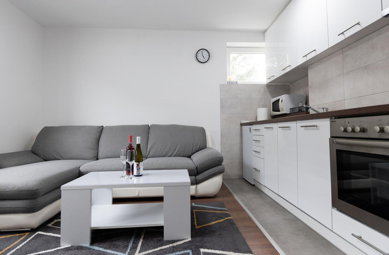 Others 4, Apartman Zelengora, Foča
