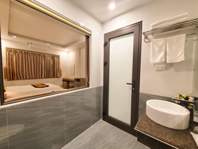 Bathroom 4, Tuan Linh Hotel, Hạ Long