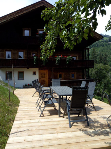 Others 5, Wildauhof, Schwaz