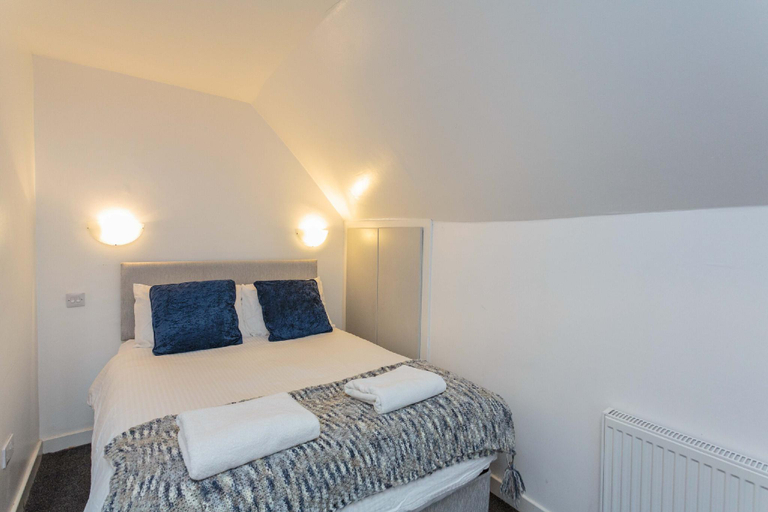 Others 5, Cherry Property - Blueberry Suite, Blackpool
