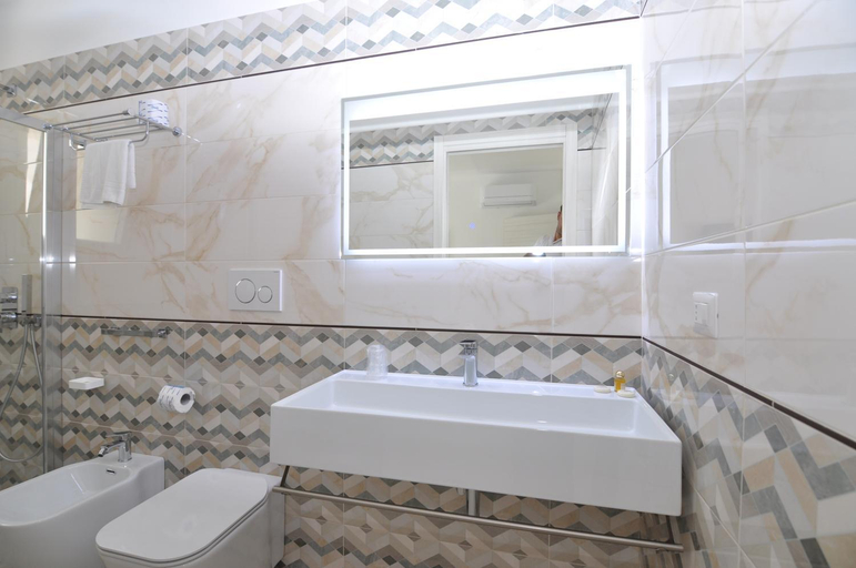 Others 5, BLANC Apartments e Rooms, Lecce