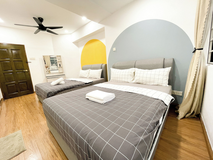 Bedroom 24